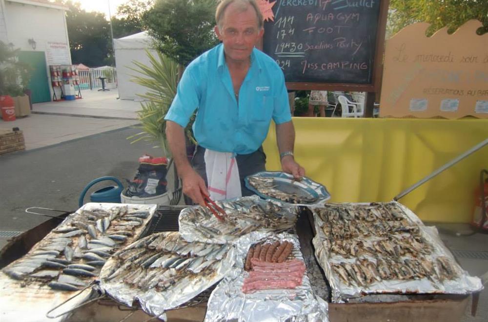 sardines grillées au barbecue - Pornic 