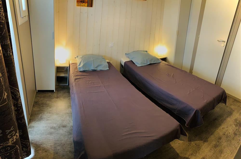 chambre lits simples - Location chalet Pornic - 6/8 personnes - Camping Le Port Chéri  Pornic